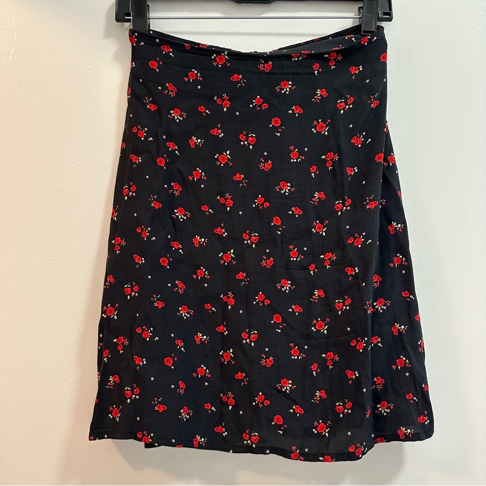 Brandy Melville Skirt